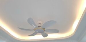 Quạt trần đèn Vũ Gia Luxury